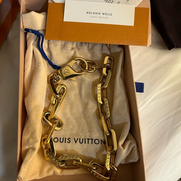 Louis Vuitton necklace - Picture 1 of 4
